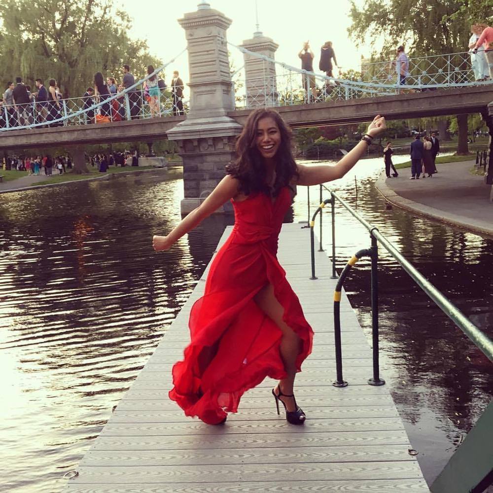 Meet your Posher, Christina